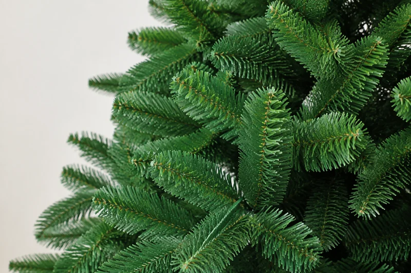 Brad artificial Canadian verde, PE 3D — poza 5