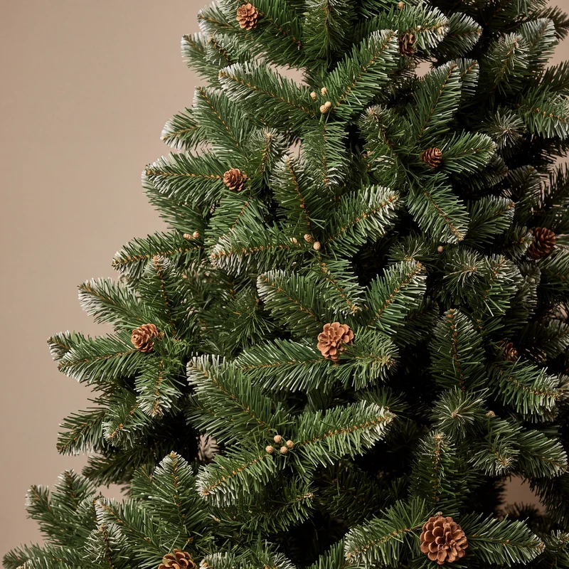 Brad artificial Christmas Elite cu conuri și fructe aurii — poza 3