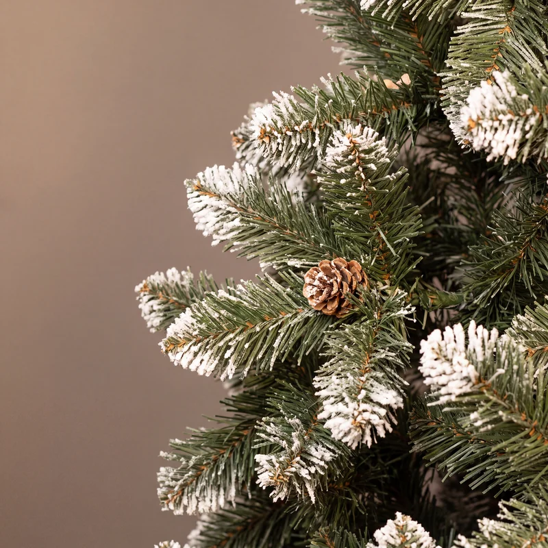 Brad artificial Christmas Elite cu conuri și fructe aurii — poza 4