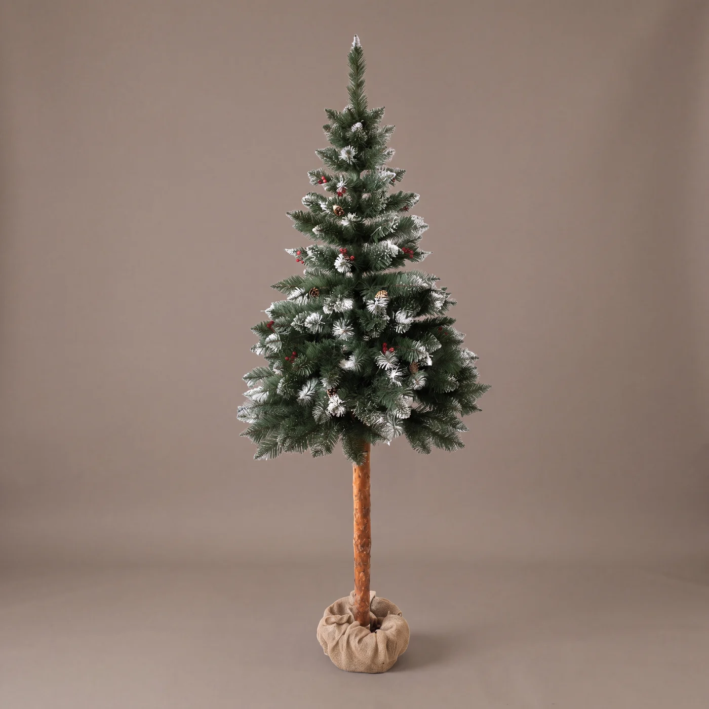 Brad artificial pe buturugă Elite cu fructe decorative — poza 1