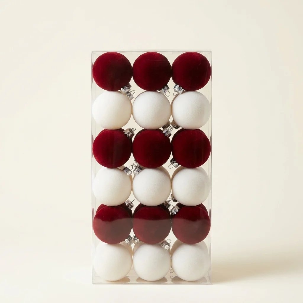 Set de 36 de globuri de Crăciun burgundy și albe, cu finisaj catifelat — poza 1